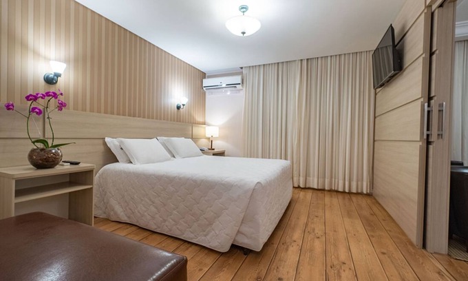 Foz do Iguacu Hotel | Relax & Recharge | Premium Comfort Suite with Pool, Spa & Nature Views