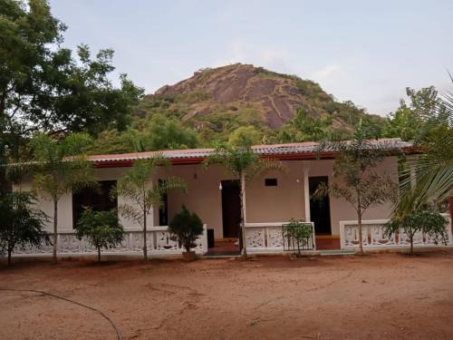 Dambulla Casa | Relax Villa