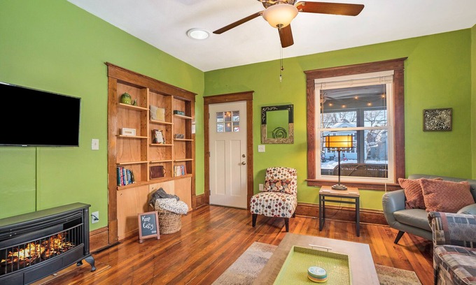 Nims Casa | Relaxing 2BR Family Stay – Near Lake & Downtown!