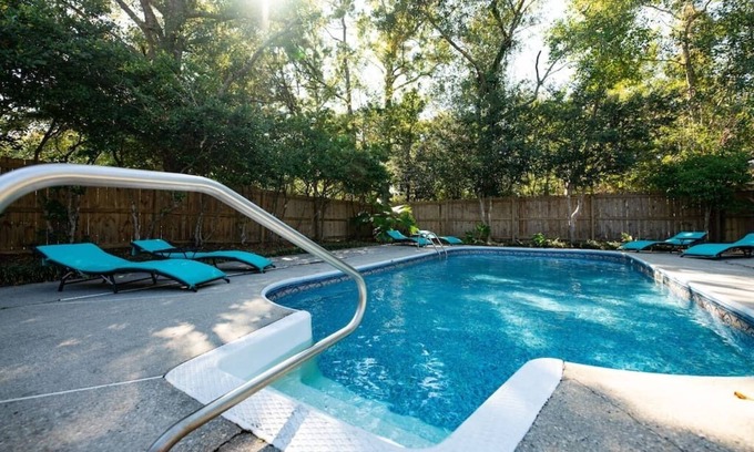 Bay St Louis Villa | Relaxing 5-Bedroom Villa with Outdoor Oasis