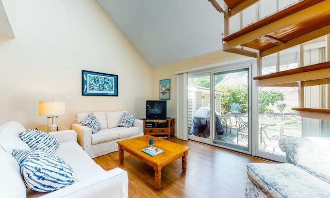 Brewster Casa | Relaxing Cape Getaway