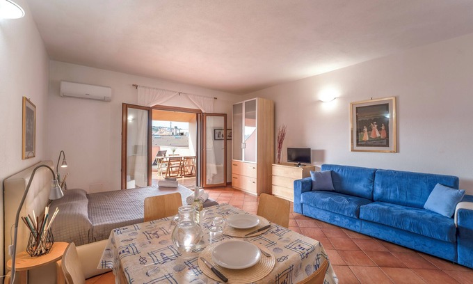 Santa Teresa di Gallura Apartamento | Relaxing Cristal Blu Studio Sleeps 4 No1492