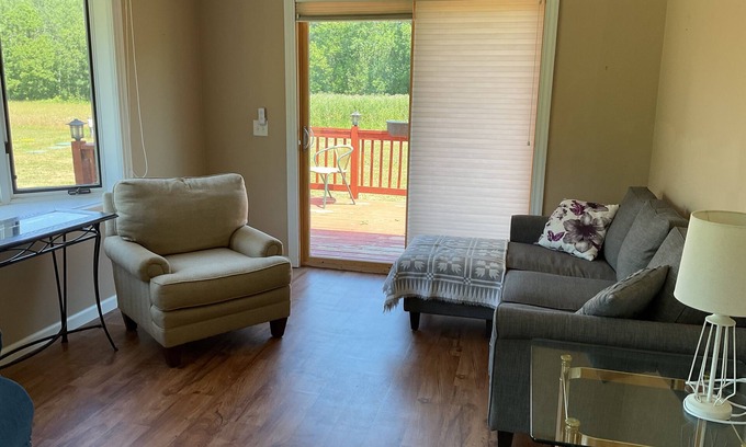 Longville Apartamento | Relaxing Northern Minnesota Getaway minutes from downtown Longville.