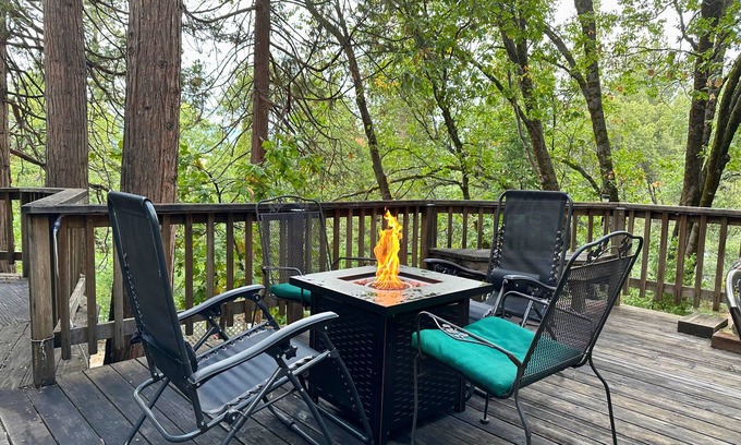 Twain Harte Cabina | Relaxing TH Cabin Retreat | New AC +TH Lake Access!