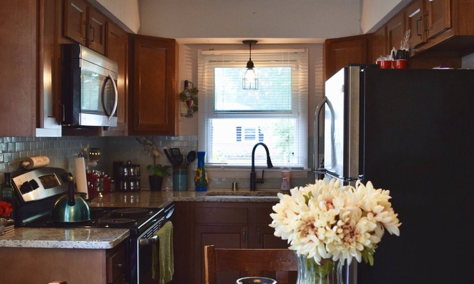 Milwaukee Casa | Remodelado 3 dormitorios y 1. 5 baños Tranquil Home