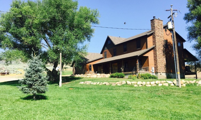 Fairview Otro | ¡Casa de campo remota en más de 80 acres de tierra en el pacífico Valle de Indianola!