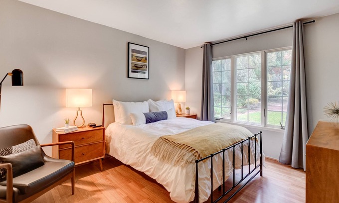 University City Casa | Suite Privada | Netflix | WiFi de alta velocidad