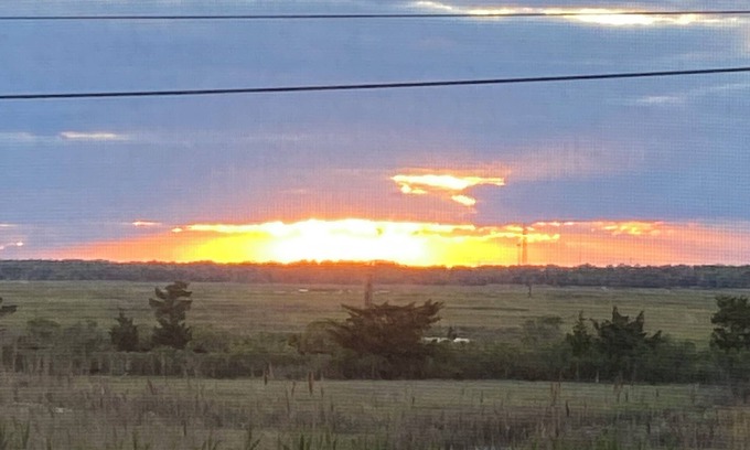 South End Condominio | Renovated 2-bedroom condo on southend of Ocean City