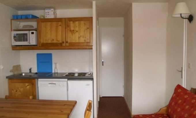 Le Pleynet Apartamento | Apartamento renovado de 2 habitaciones con balcón a 50m de las pistas
