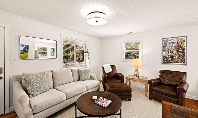 Montgomery Casa | Renovated Bungalow with Large Yard, Close to Everything by Lucky Savannah
