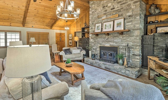 Boswell Casa | Renovated Riverfront Retreat w/ Deck & Grill!