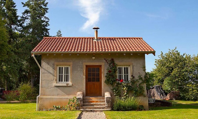 Joyeux Apartamento | Alquiler-Gîte La Petite Maison-Vista al Parque-Baño privado con bañera