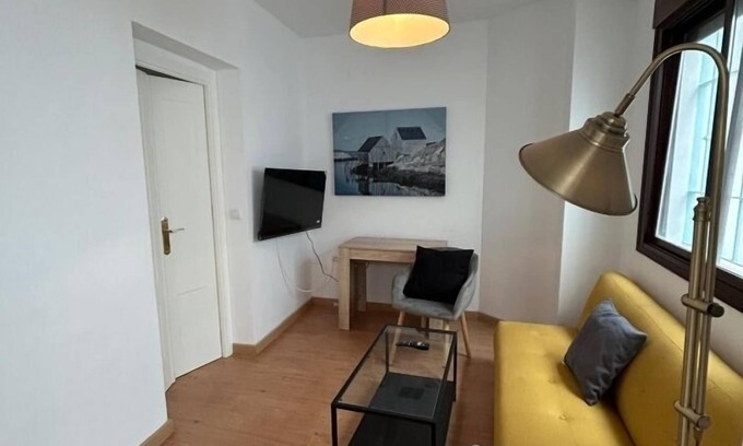 Santa Marina Apartamento | Rental unit in Córdoba · 2 bedrooms · 4 beds · 1 bath