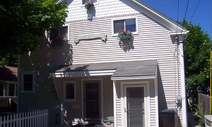 Old Orchard Beach Casa | Castillo de arena, duerme 14. 17-24 de agosto ya disponible !!!