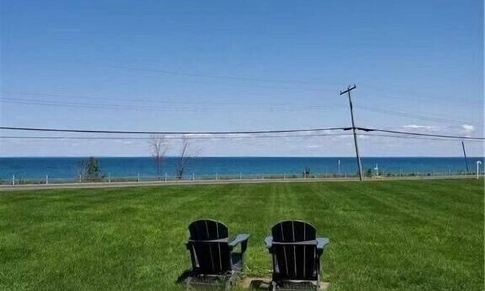 Craigleith Condominio | Renting Monthly or Seasonal. Fall 2022 Still Available! (Oct & Nov)