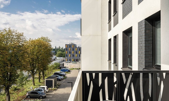 Fabryczna Apartamento | RentPlanet - Apartament Małopanewska