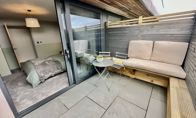 Newton Ferrers Apartamento | Reservoir Annexe-Apartamento-Baño privado con ducha