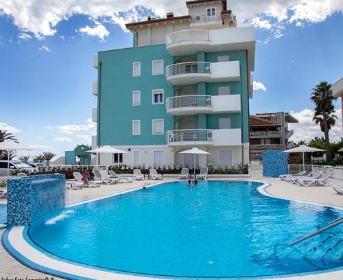 Martinsicuro Apartamento | Residence Acquasuite