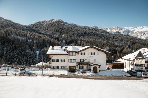 San Cassiano Apartamento | Residence As'Odei