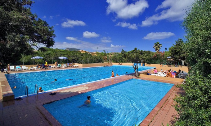 San Pietro a Mare Apartamento | Residence Baia Verde, Valledoria