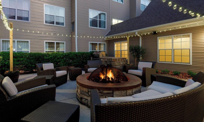 Bayou Oaks Hotel | Residence Inn by Marriott Sarasota Bradenton