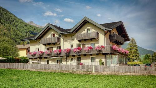 Valle Aurina Apartamento | Residence Lärchwiese