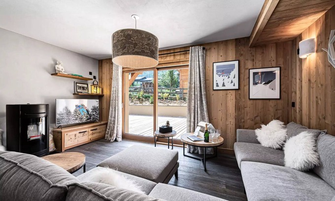 Le Praz Apartamento | Vrbo Property