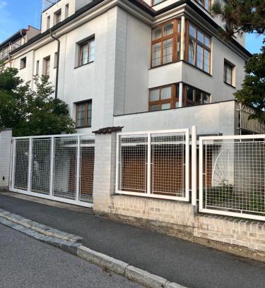 Hanspaulka Apartamento | Residence Sarka