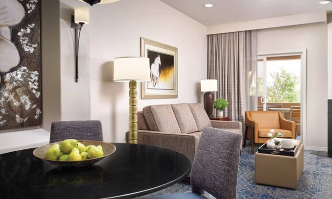 North Scottsdale Complejo | Resort in phenomenal Scottsdale near Barrett Jackson 2025 Auction