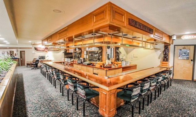 South Lake Tahoe Complejo | Resort se encuentra en la base de Heavenly Ski Resort.