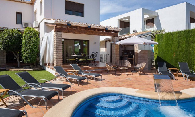 Gandia Villa | Villa Luny Gandia - (Solo familias)