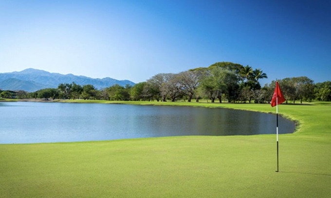 Las Jarretaderas Complejo | Resort with 2 bedrooms, WiFi, fitness room, beautiful views and room to relax.