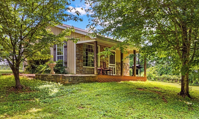 Barium Springs Cabaña | Descanso y relajación en el campo