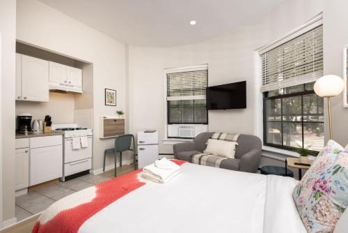 Prudential - St. Botolph Apartamento | Retro Studio on Quiet Street