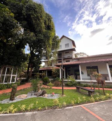 Northeast Region Casa | Rey House