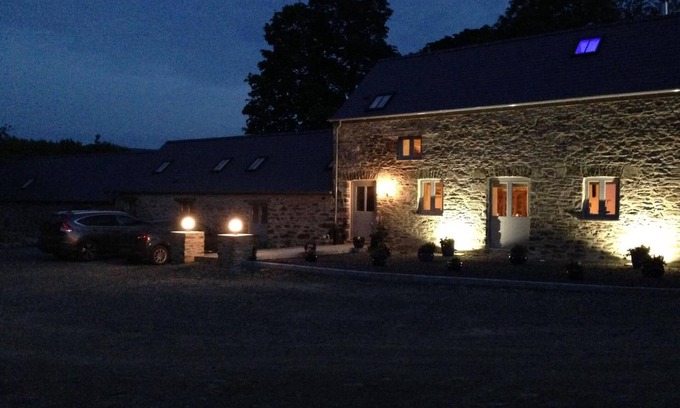 Crosswell Cama Y Desayuno | Rhostwarch Bed and Breakfast