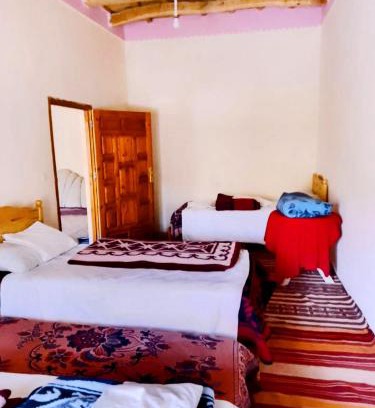 Ait Sedrate Jbel El Soufla Apartamento | Riad hotel Étoile dades Camping
