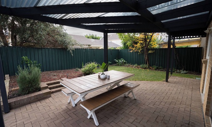Ridleyton Casa | Ridleyton Hideaway - 4 bed home near CBD