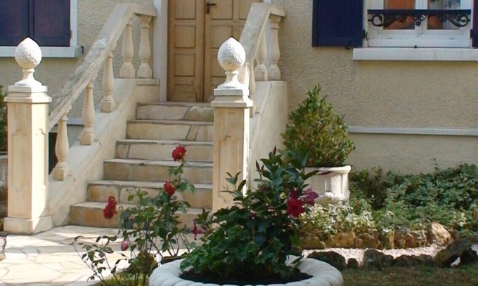 Champigny-sur-Marne Apartamento | 'Orilla derecha' A tiro de piedra de París con jardín 'Como en casa'