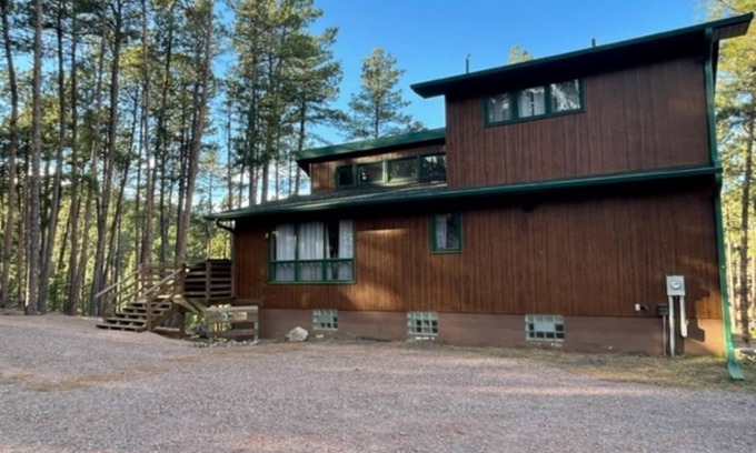 Rapid City Casa | Cerca del lago Pactola y ubicado en el centro de las atracciones! ¡Nuevas actualizaciones!