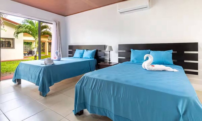 Llanuras del norte Apartamento | Rio Celeste Birds Garden apartment with A/C perfect for Family and couples