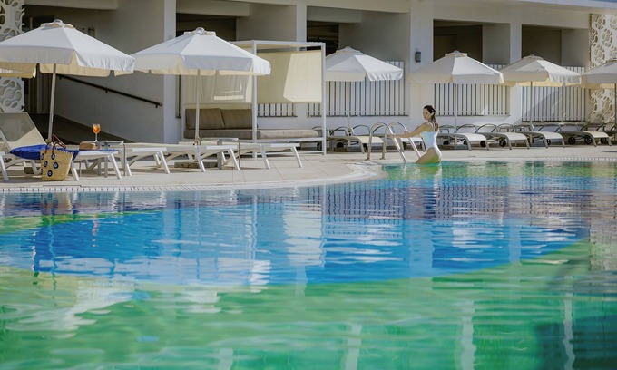 Ayia Napa Hotel | River Rock Hotel