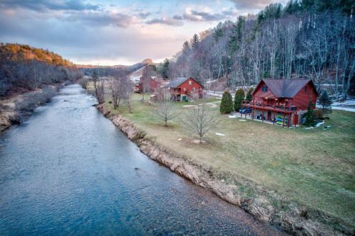 Todd Casa | River Roost