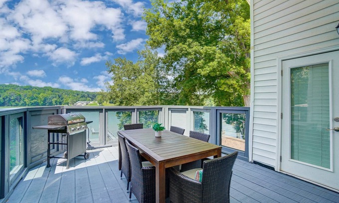Harbor House Casa | River's Edge: 15% Off Special Until Nov 30!