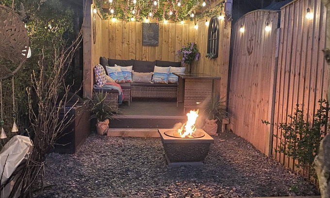 Thornton-Cleveleys Cabaña | River Walks Cottage~Peaceful~Dog friendly ~Coastal~Thornton Cleveleys ~Blackpool