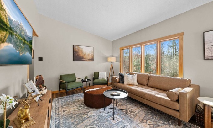 Webster Casa | Riverbend Retreat Yellow River 2 Bd 1 ba 7 acres