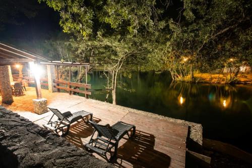 Trn Chalet De Esquí | Riverside Cabin