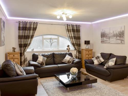 Stanhope Casa | Riverside Cottage - Uk32405