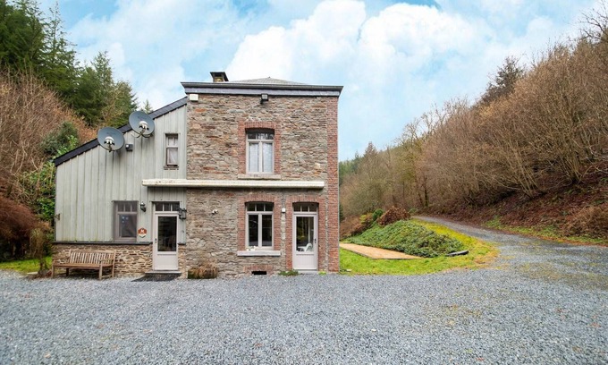 Bohan sur Semois Casa | Retiro junto al río, Ardenas