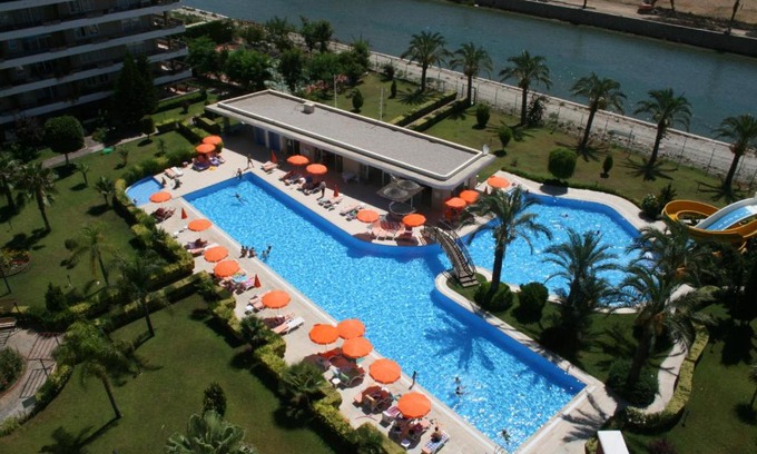 Tosmur Belediyesi Apartamento | Riverside Resort Property